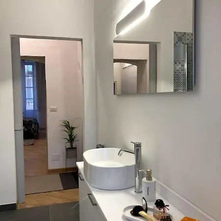 Studio61 -centro Storico- Ivrea